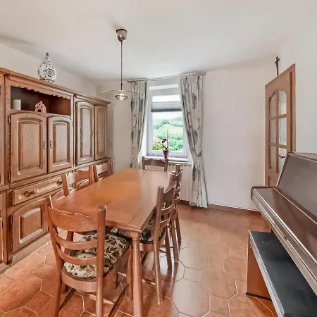 Beautiful Holiday Home In Bare Reuland With Beautiful Views Semesterbostad