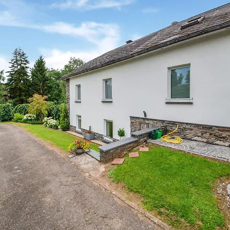 Beautiful Holiday Home In Bare Reuland With Beautiful Views Semesterbostad *