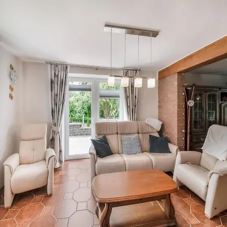 Beautiful Holiday Home In Bare Reuland With Beautiful Views * Burg Reuland