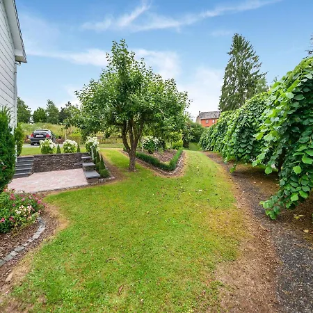 Semesterbostad Beautiful Holiday Home In Bare Reuland With Beautiful Views *
