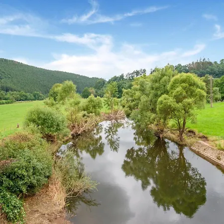 Beautiful Holiday Home In Bare Reuland With Beautiful Views * Burg Reuland